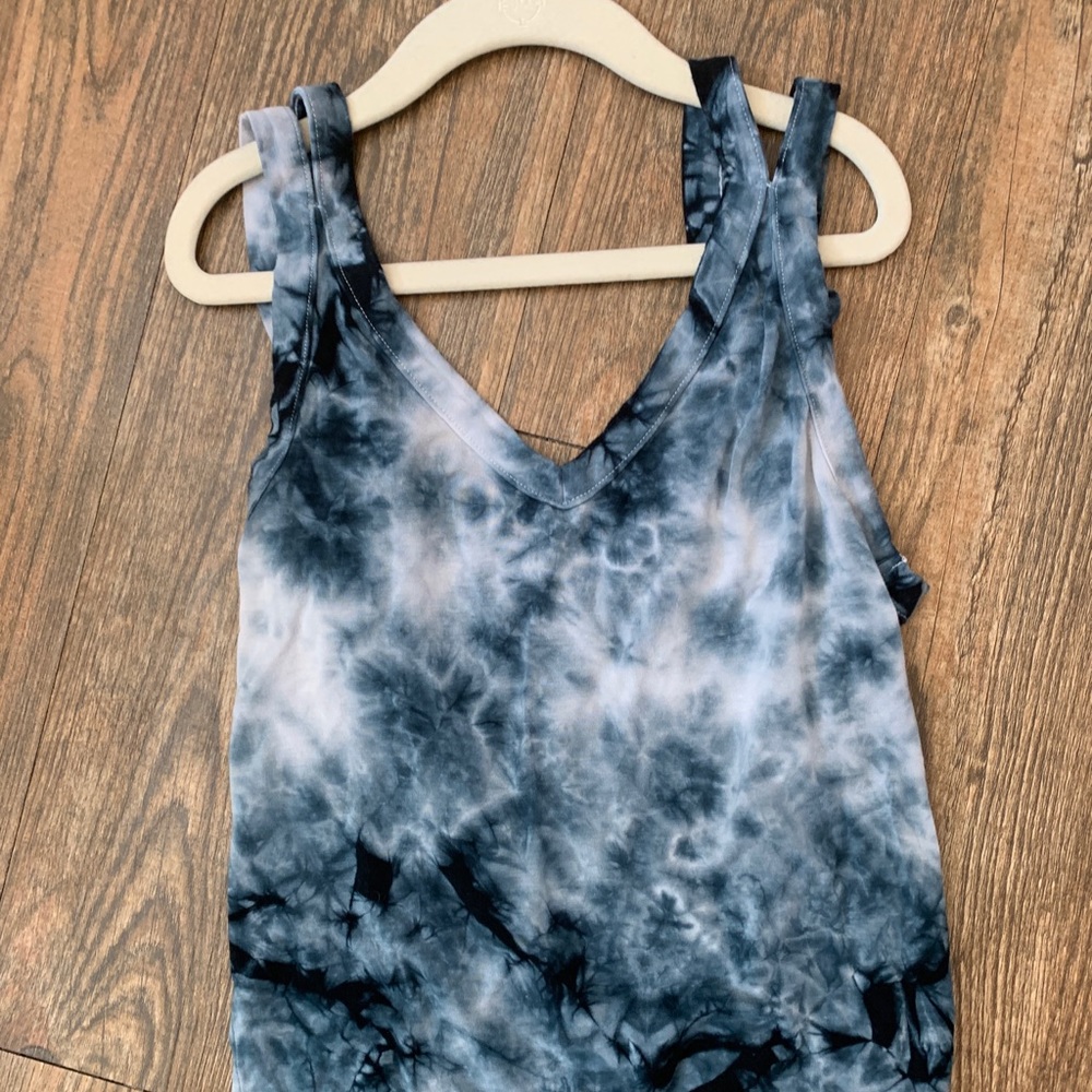 Aerie Tank